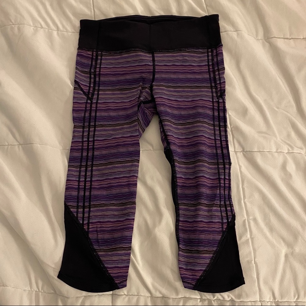 Lululemon purple striped leggings size 6!